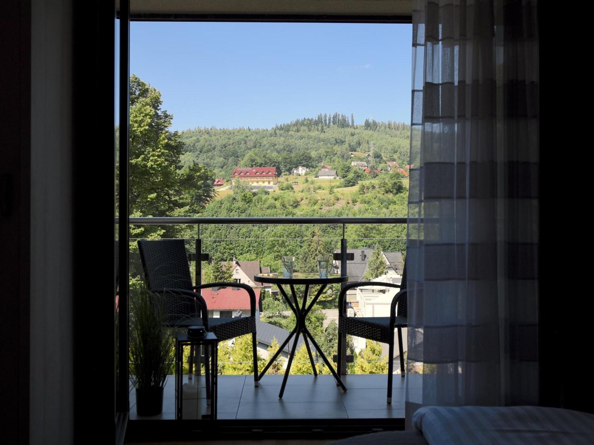 Apartament Przemily - Studio Teczowe Wzgorze فيسلا المظهر الخارجي الصورة